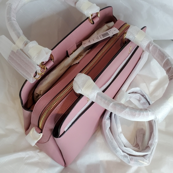 Coach Lillie Carryall - NWT - Picture 7 of 11